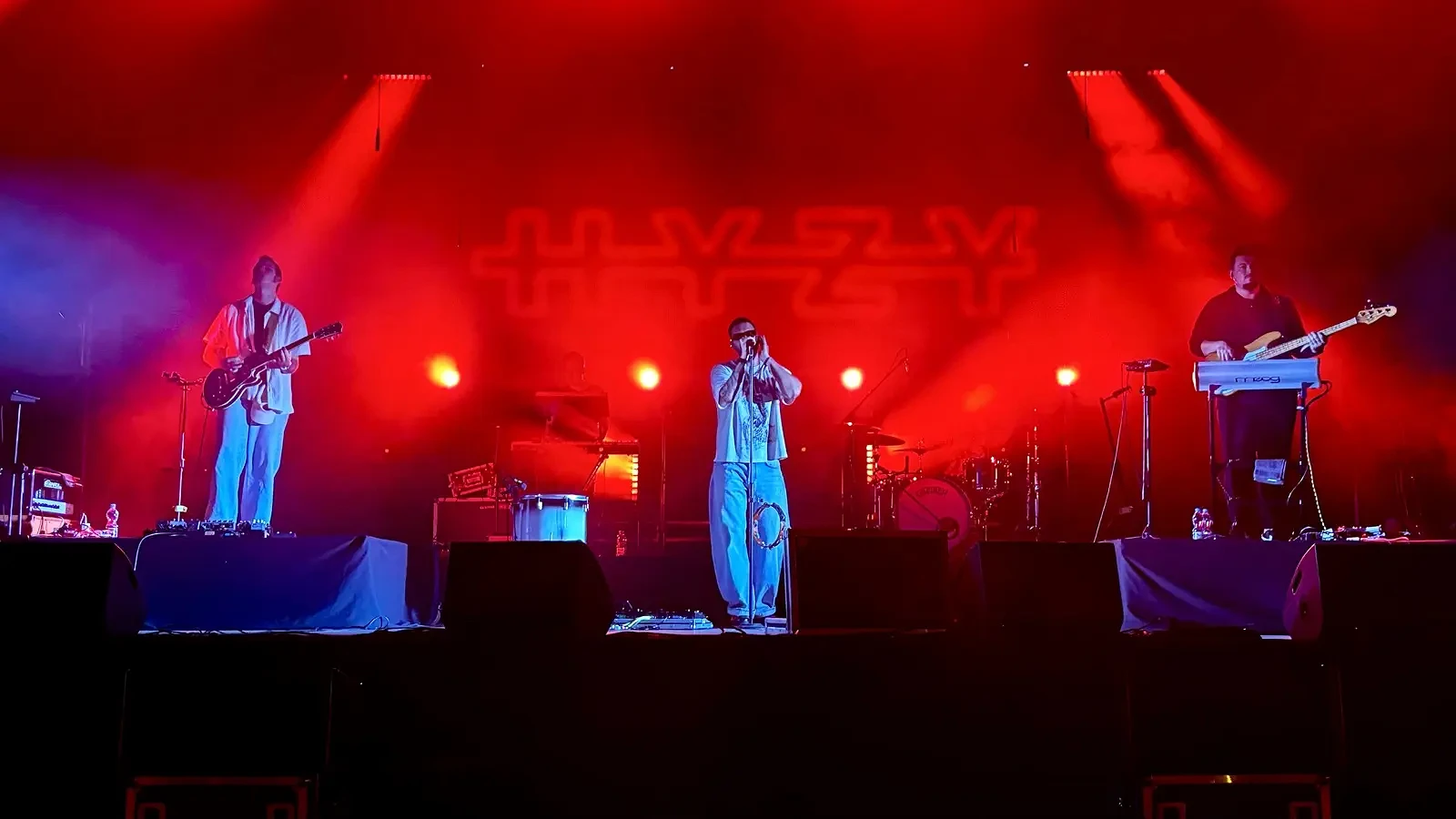 Muzyczna sobota na Jarmarku Podhalańskim. Grzegorz Hyży porwał nowotarską publiczność - nowytarg24.tv