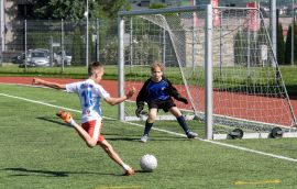 2024_05_21_miedzyszkolne_zawody_pilkarskie-44.jpg