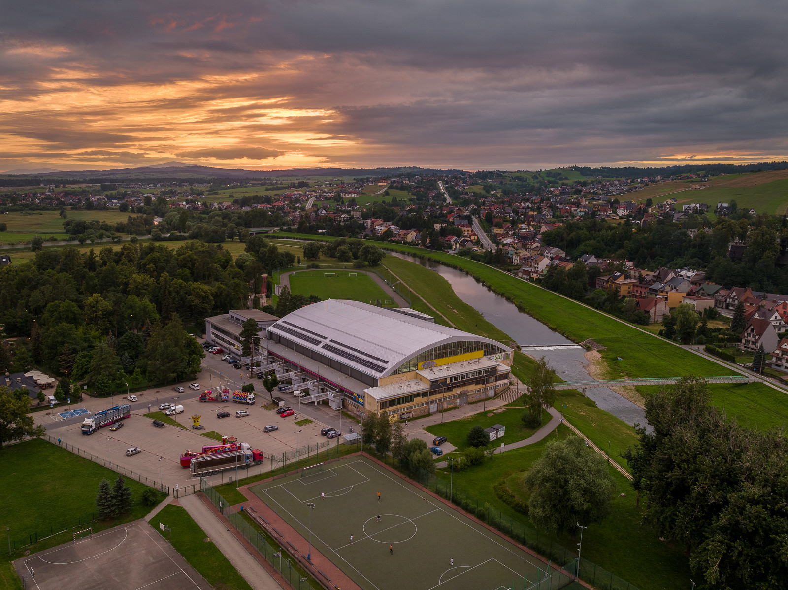 fot.httpseuropean-games.orgplobiektynowy-targ-arena.jpg