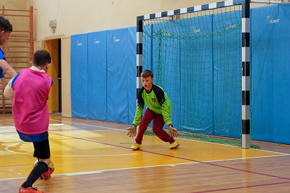 tn_2025_03_10_zawody_miedzyszkolne_pilka-144.JPG