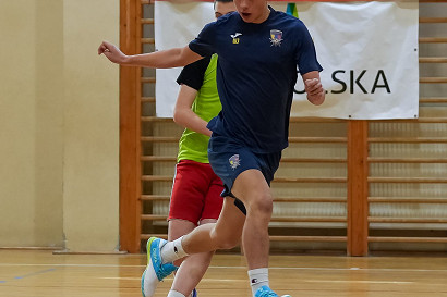 tn_2025_03_10_zawody_miedzyszkolne_pilka-003.JPG