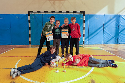 tn_2025_03_10_zawody_miedzyszkolne_pilka-167.JPG