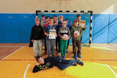 tn_2025_03_10_zawody_miedzyszkolne_pilka-168.JPG