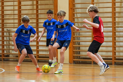 tn_2025_03_10_zawody_miedzyszkolne_pilka-014.JPG