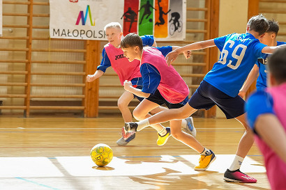 tn_2025_03_10_zawody_miedzyszkolne_pilka-158.JPG