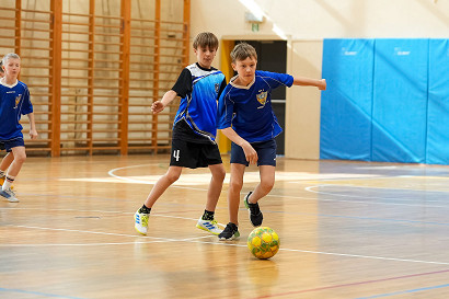 tn_2025_03_10_zawody_miedzyszkolne_pilka-110.JPG