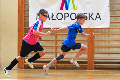 tn_2025_03_10_zawody_miedzyszkolne_pilka-071.JPG