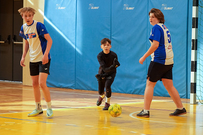 tn_2025_03_10_zawody_miedzyszkolne_pilka-066.JPG