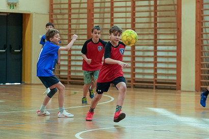 tn_2025_03_10_zawody_miedzyszkolne_pilka-010.JPG