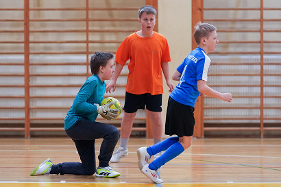 tn_2025_03_10_zawody_miedzyszkolne_pilka-051.JPG