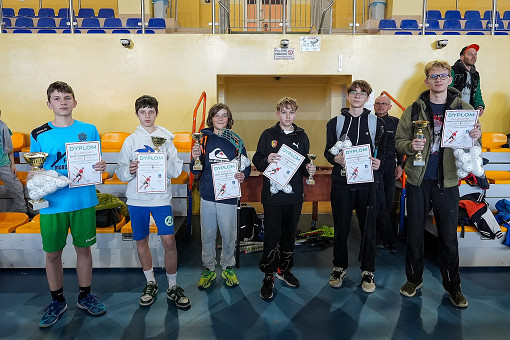 tn_2025_04_03_unihokej_zaw_miedzyszkolne-180.JPG