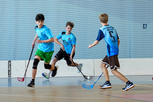 tn_2025_04_03_unihokej_zaw_miedzyszkolne-094.JPG