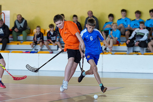 tn_2025_04_03_unihokej_zaw_miedzyszkolne-120.JPG