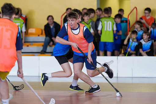 tn_2025_04_03_unihokej_zaw_miedzyszkolne-135.JPG