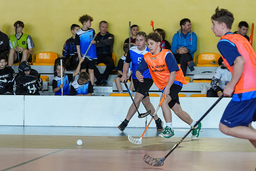 tn_2025_04_03_unihokej_zaw_miedzyszkolne-134.JPG