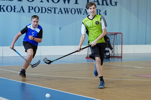 tn_2025_04_03_unihokej_zaw_miedzyszkolne-099.JPG