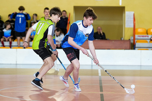tn_2025_04_03_unihokej_zaw_miedzyszkolne-012.JPG
