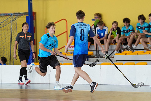 tn_2025_04_03_unihokej_zaw_miedzyszkolne-092.JPG
