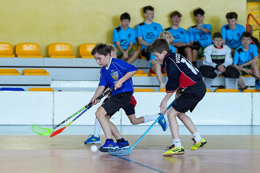 tn_2025_04_03_unihokej_zaw_miedzyszkolne-107.JPG