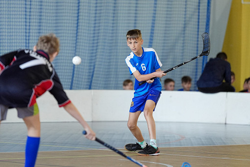 tn_2025_04_03_unihokej_zaw_miedzyszkolne-080.JPG