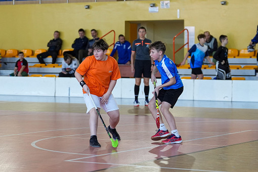 tn_2025_04_03_unihokej_zaw_miedzyszkolne-113.JPG