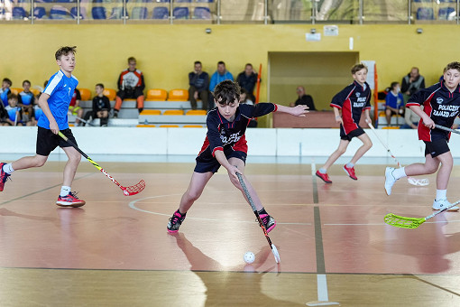 tn_2025_04_03_unihokej_zaw_miedzyszkolne-085.JPG