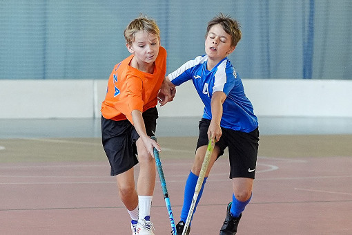 tn_2025_04_03_unihokej_zaw_miedzyszkolne-116.JPG