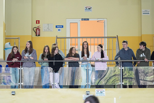 tn_2025_04_03_unihokej_zaw_miedzyszkolne-014.JPG
