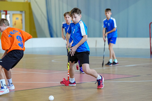tn_2025_04_03_unihokej_zaw_miedzyszkolne-110.JPG
