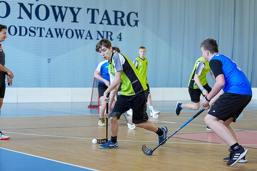 tn_2025_04_03_unihokej_zaw_miedzyszkolne-098.JPG