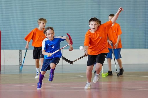 tn_2025_04_03_unihokej_zaw_miedzyszkolne-114.JPG
