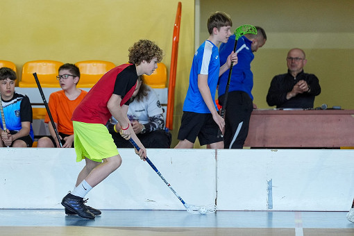 tn_2025_04_03_unihokej_zaw_miedzyszkolne-058.JPG