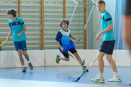 tn_2025_04_03_unihokej_zaw_miedzyszkolne-151.JPG