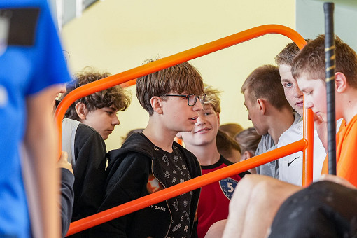 tn_2025_04_03_unihokej_zaw_miedzyszkolne-142.JPG