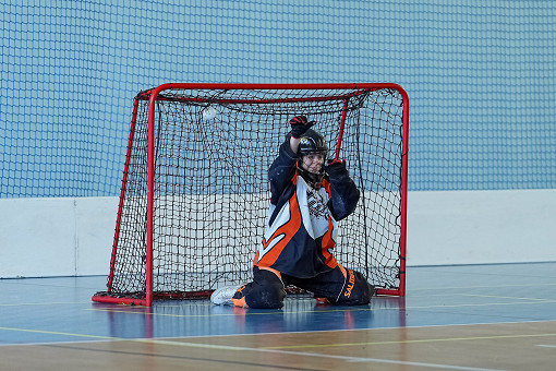 tn_2025_04_28_unihokej_zaw_miedzyszkolne-035.JPG