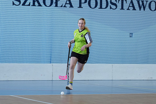 tn_2025_04_28_unihokej_zaw_miedzyszkolne-079.JPG