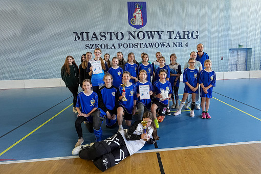 tn_2025_04_28_unihokej_zaw_miedzyszkolne-121.JPG
