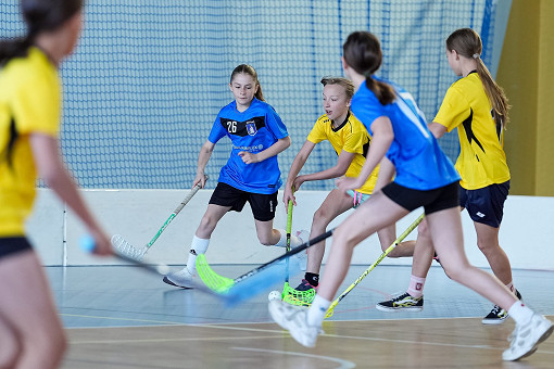 tn_2025_04_28_unihokej_zaw_miedzyszkolne-041.JPG
