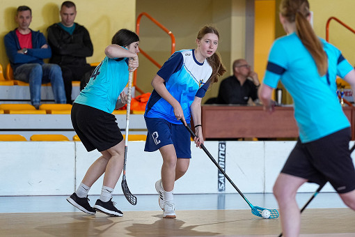 tn_2025_04_28_unihokej_zaw_miedzyszkolne-050.JPG