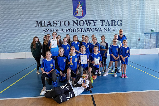 tn_2025_04_28_unihokej_zaw_miedzyszkolne-120.JPG