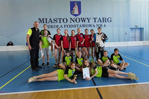 tn_2025_04_28_unihokej_zaw_miedzyszkolne-122.JPG
