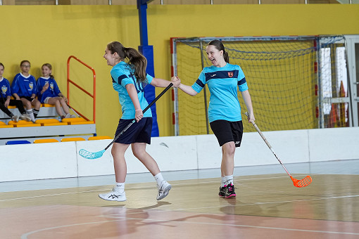 tn_2025_04_28_unihokej_zaw_miedzyszkolne-015.JPG