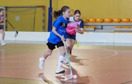 tn_2025_04_28_unihokej_zaw_miedzyszkolne-093.JPG