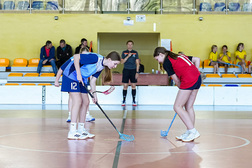 tn_2025_04_28_unihokej_zaw_miedzyszkolne-097.JPG