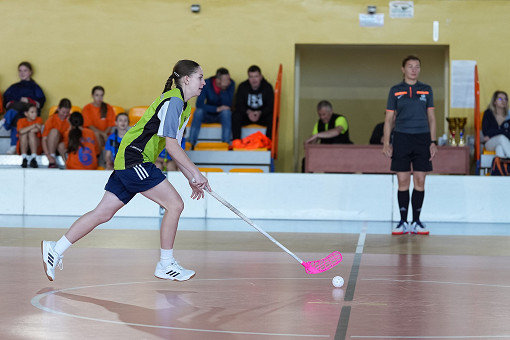 tn_2025_04_28_unihokej_zaw_miedzyszkolne-076.JPG