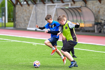 tn_2025_05_19_zawody_miedzyszkolne_pilka_351.jpg
