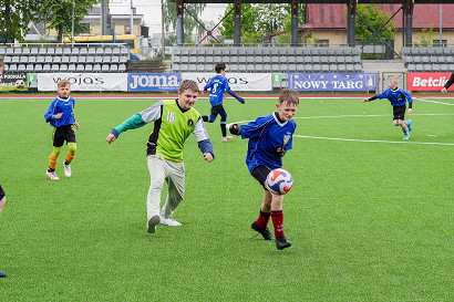tn_2025_05_19_zawody_miedzyszkolne_pilka_141.jpg